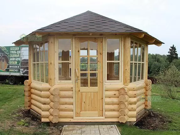 Рубленные беседки