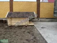 Рубленая будка для собаки