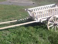 Деревянная телега, берёза