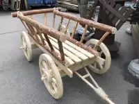 Телега из дерева под старину средняя