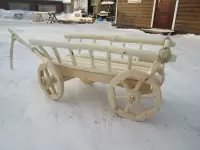 Садовая декоративная тележка малая