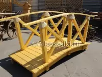 Мостик деревянный декоративный