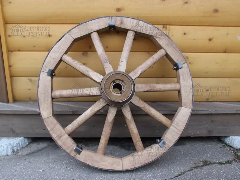 Колесо деревянное D-63 см