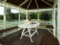 Ажурная деревянная беседка "Парижская" интерьер