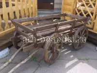 Тележка деревянная темная