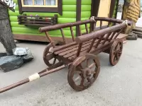 Телега декоративная для сада средняя