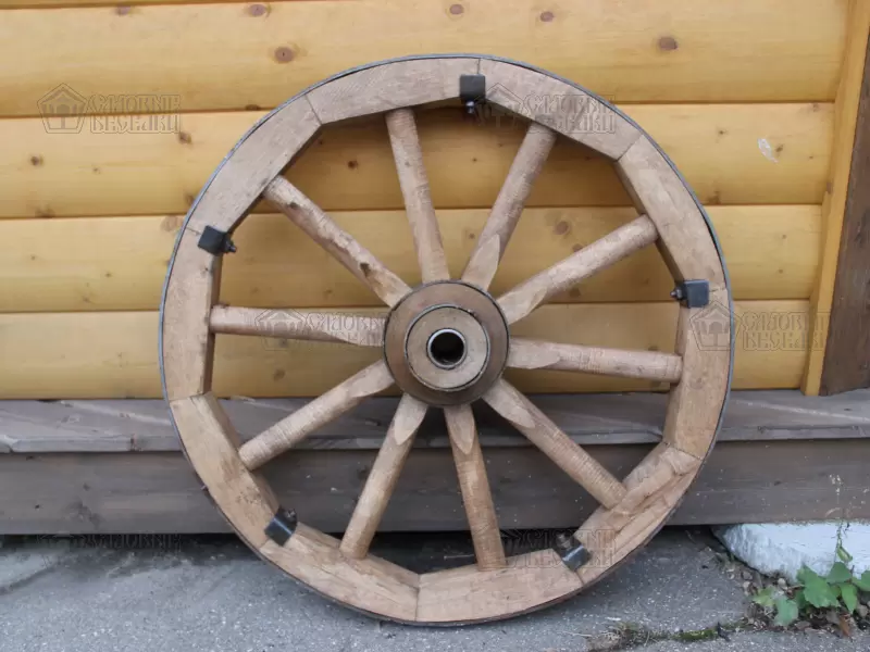 Колесо деревянное D-63 см