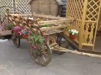 Деревянная телега большая
