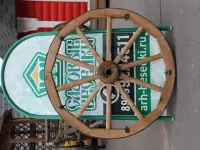 Колесо для телеги из дерева D-90 см