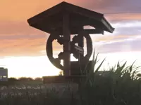 Колодец деревянный с воротом