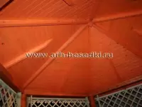 Беседка рубленная, шестигранная