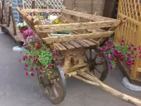 Деревянная телега большая